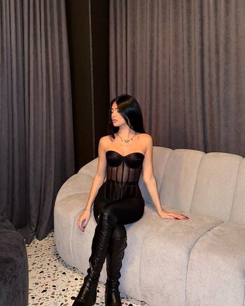 Full leaked Nicole private photo