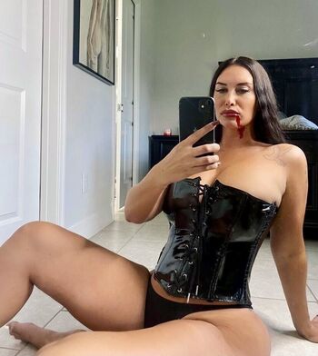 Full leaked Nicoleclosesswfl private onlyfans photo