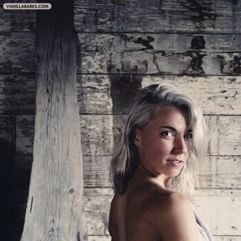 Full leaked Nicolecoenen private photo