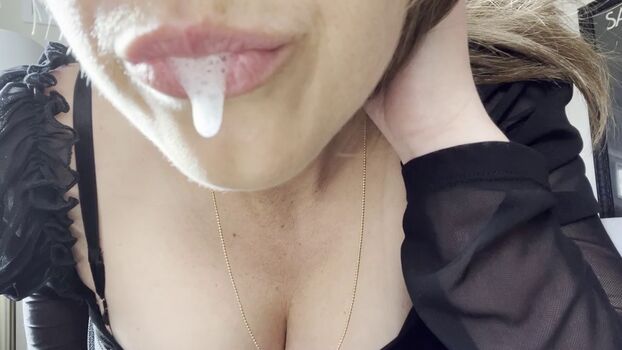 Full leaked Nicolette bloom private photo
