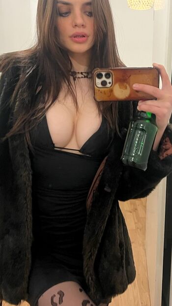 Full leaked Niiina es private photo