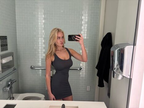 Full leaked Nika karlova private photo