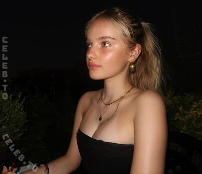 Full leaked Nika roeffen private photo