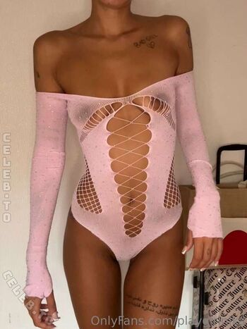 Full leaked Nikairani private onlyfans photo