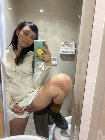 Niken Bule Summermandana