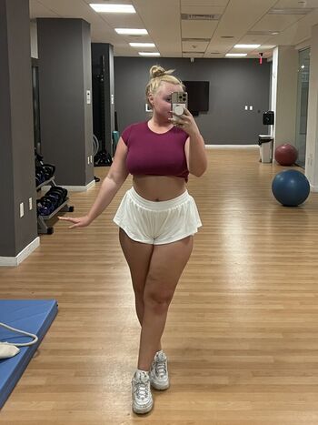 Full leaked Niki peacock private photo