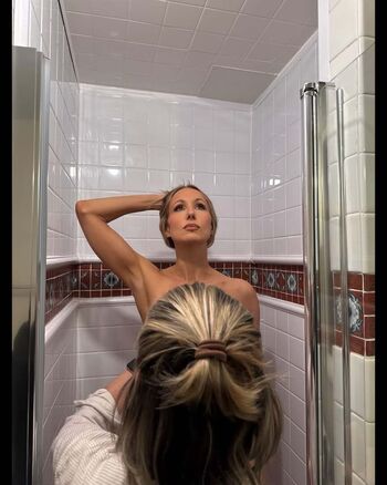 Full leaked Nikki glaser page private photo