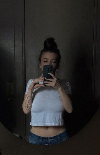 Full leaked Nikki osborne private onlyfans photo