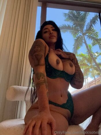 Full leaked Nikki sotelo private photo