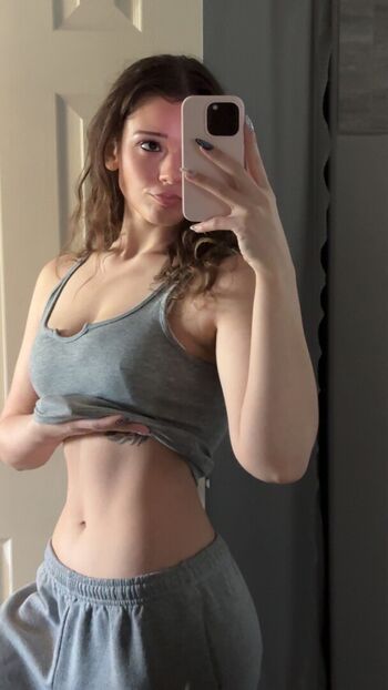 Full leaked Nikki woods private onlyfans photo