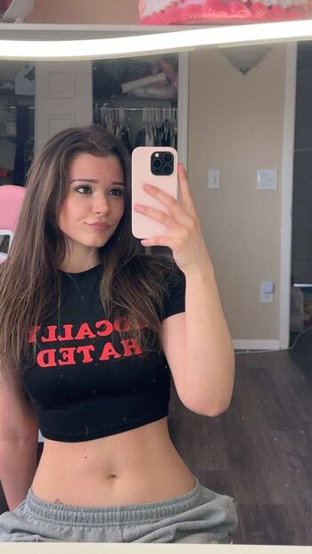 Nikki Woods
