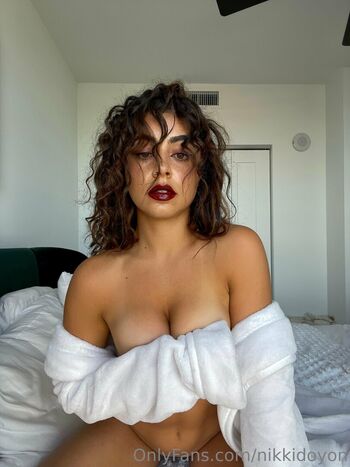 Full leaked Nikkidoyon private photo