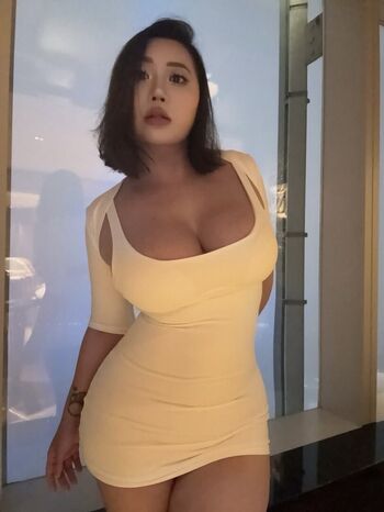 Full leaked Nikkiq private photo