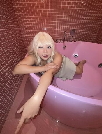 Full leaked Nikkiq private photo