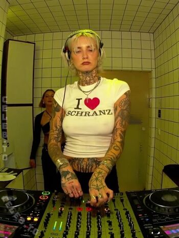 Full leaked Nikolina private photo