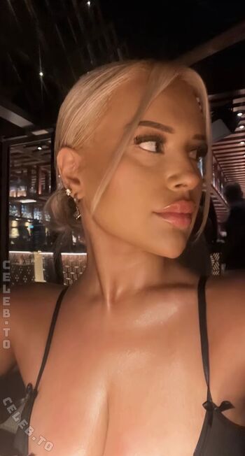 Full leaked Nilufarsra private onlyfans photo