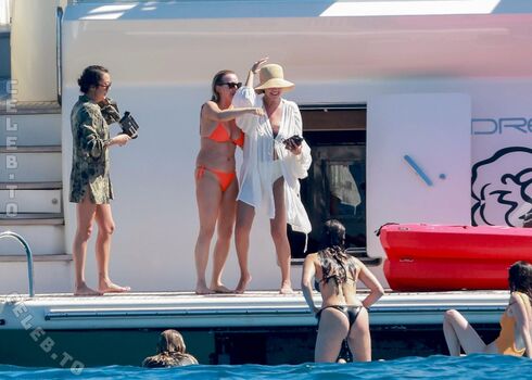 Full leaked Nina dobrev page private onlyfans photo