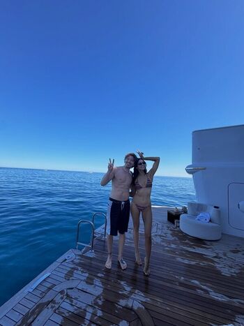 Full leaked Nina dobrev private photo