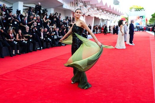 Full leaked Nina dobrev private photo