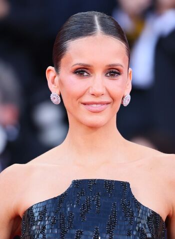 Full leaked Nina dobrev private photo