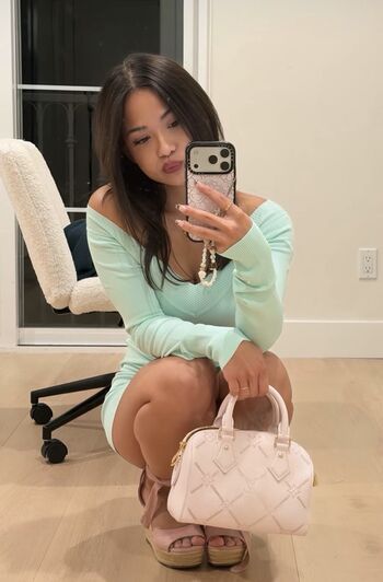 Full leaked Nina gessler private photo