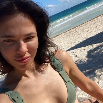 Full leaked Nina kraviz private photo