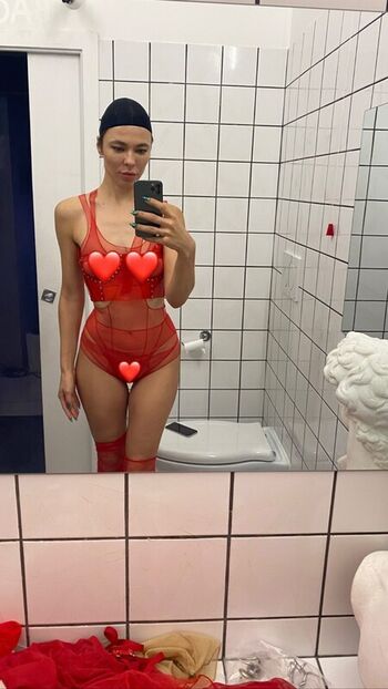 Full leaked Nina kraviz private photo