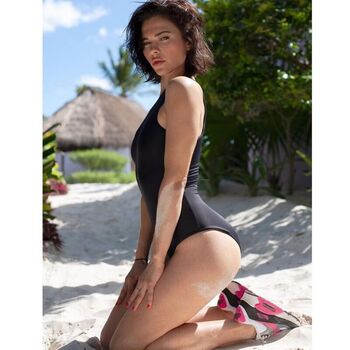 Full leaked Nina kraviz private photo
