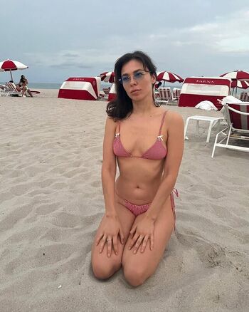 Full leaked Nina kraviz private photo