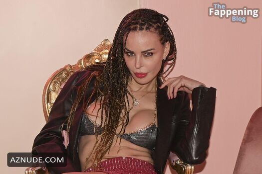 Full leaked Nina mori private photo