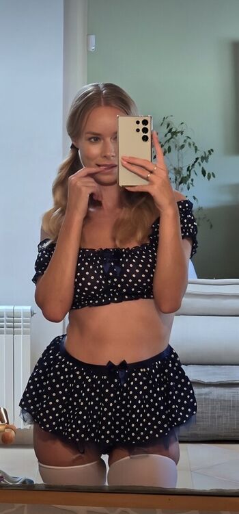 Full leaked Nina thomas private photo