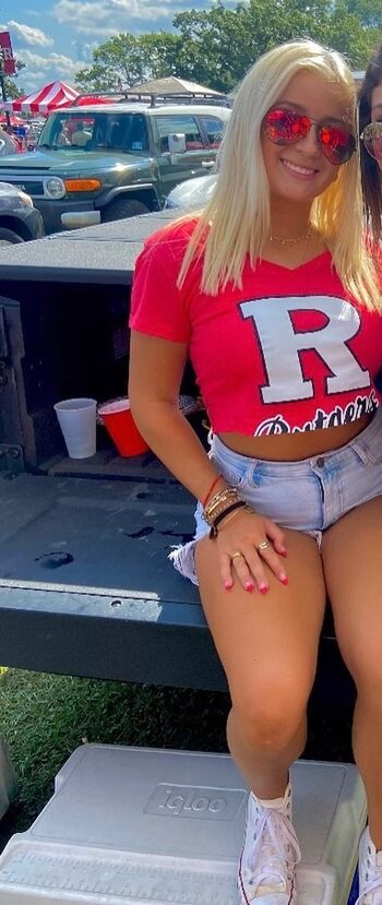 Full leaked Palomino/ private onlyfans photo