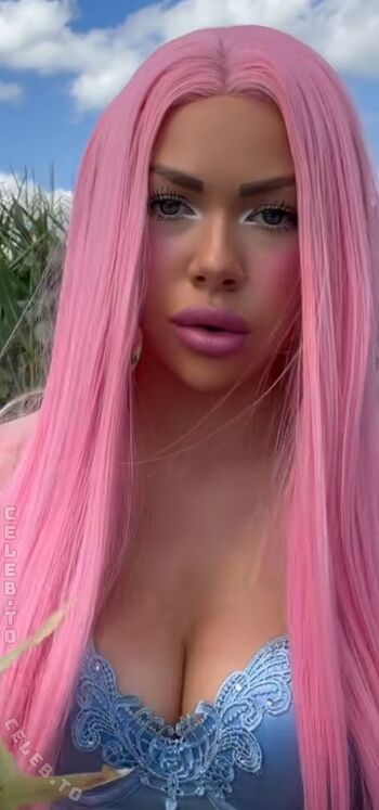 Full leaked Ninabridney private onlyfans photo