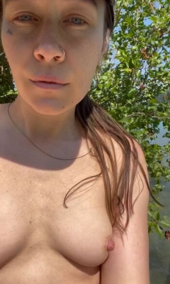 Full leaked Ninadefilla private photo