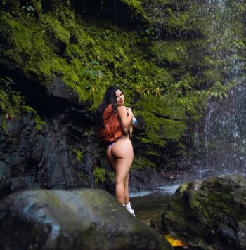 Full leaked Ninaxcarolina private photo