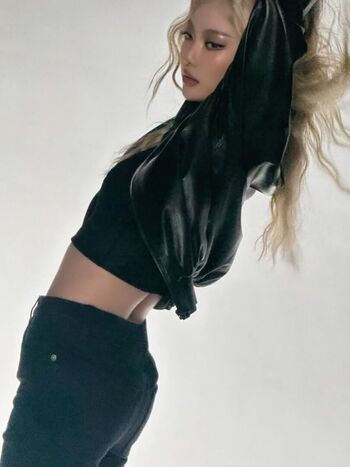 Full leaked Ningning aespa private onlyfans photo