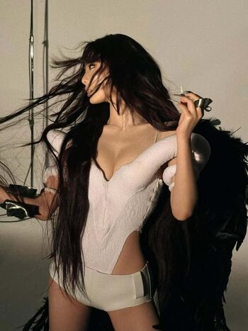 Full leaked Ningning aespa page private photo