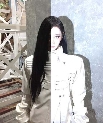 Full leaked Ningning aespa page private photo