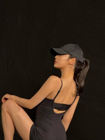 Full leaked Ningning aespa page private photo