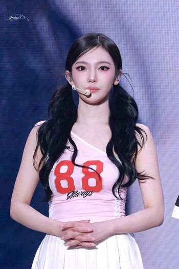 Full leaked Ningning aespa private photo