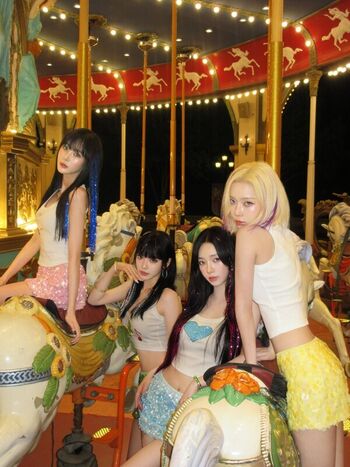 Full leaked Ningning aespa page private photo