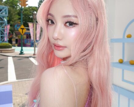 Full leaked Ningning aespa page private photo