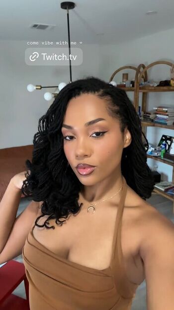 Full leaked Ninjayla private photo