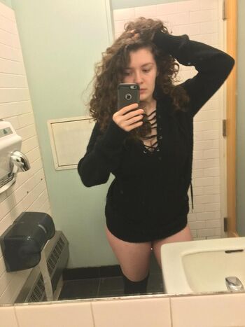 Full leaked Nirvanicataxia page private onlyfans photo