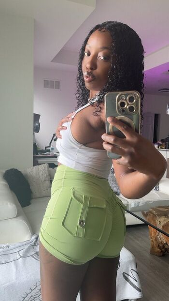 Full leaked Niyah renee private photo