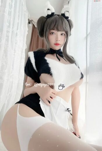 Full leaked Niyeye private photo