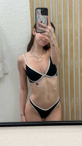 Full leaked Nnayetakk  page private onlyfans photo