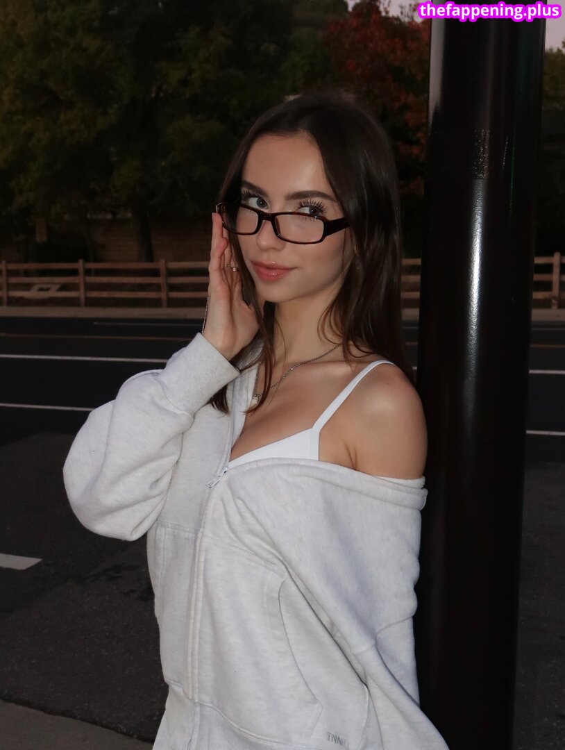 Katelyn Elizabeth / katelynelizabeth / nnayetakk Çıplak OnlyFans Fotoğrafı #1063