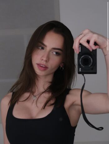 Full leaked Nnayetakk  page private onlyfans photo