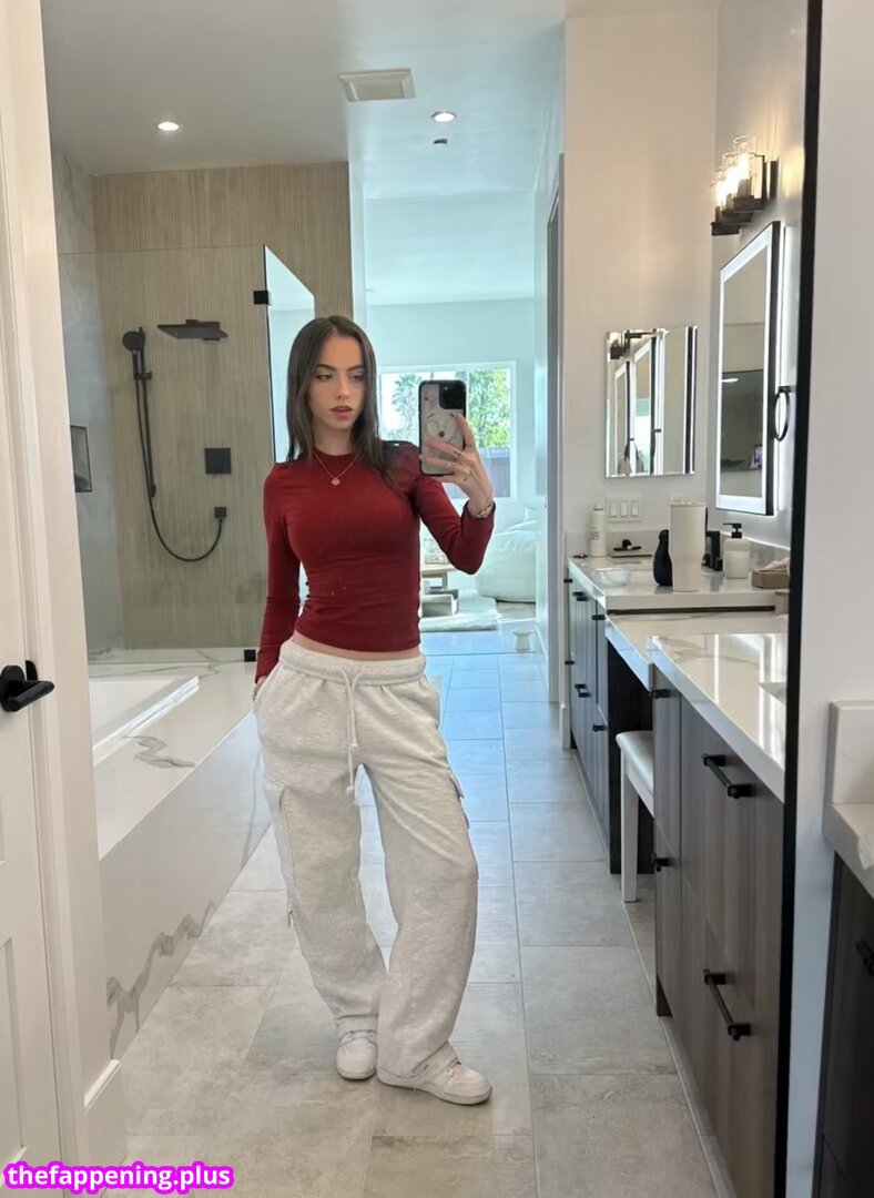 Katelyn Elizabeth / katelynelizabeth / nnayetakk नग्न OnlyFans फोटो #1214